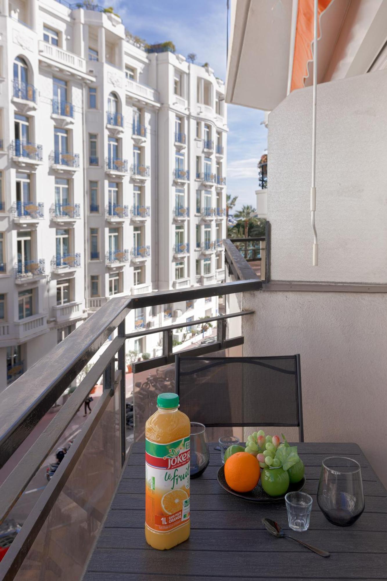 L'Unique Maubourg - Next Hotel Martinez - Terrasse Cannes Zewnętrze zdjęcie