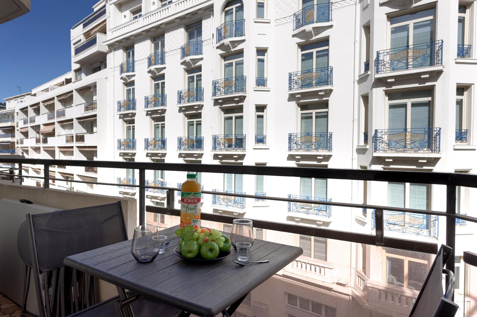 L'Unique Maubourg - Next Hotel Martinez - Terrasse Cannes Zewnętrze zdjęcie